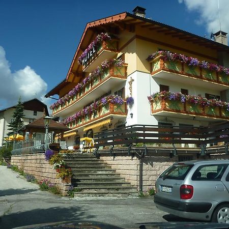 Hotel Millefiori Vigo di Fassa Extérieur photo