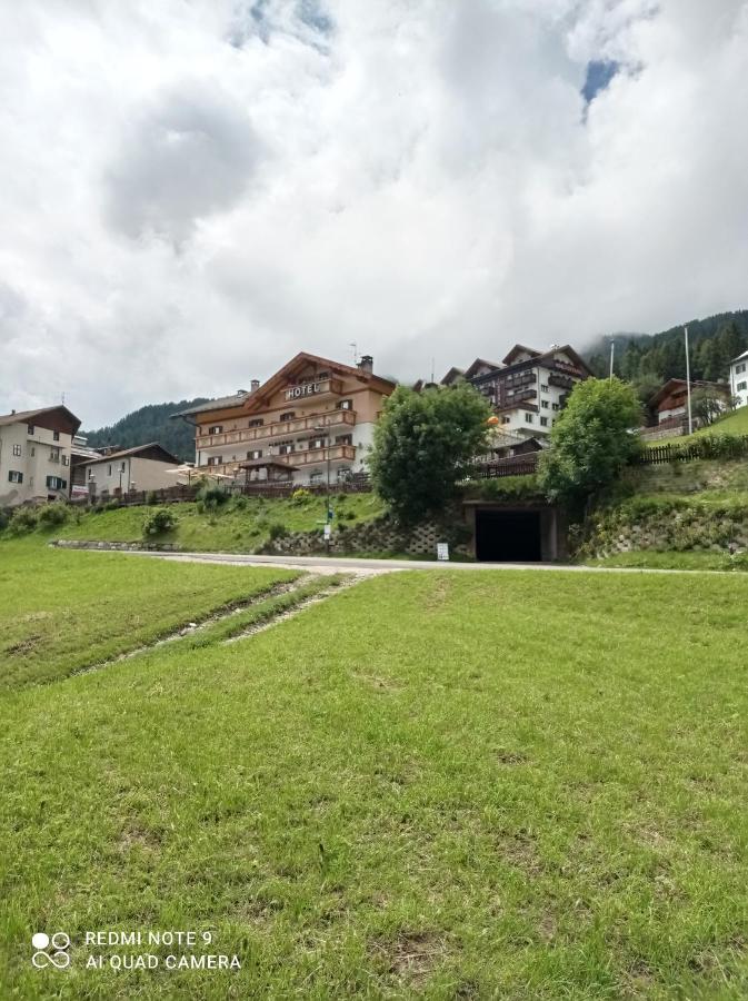 Hotel Millefiori Vigo di Fassa Extérieur photo