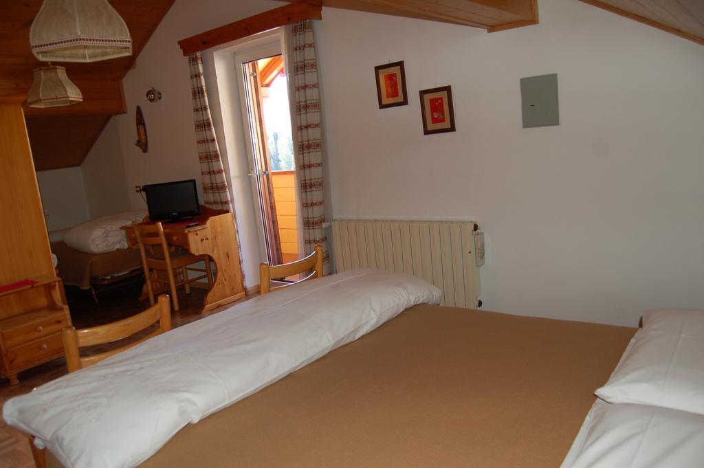 Hotel Millefiori Vigo di Fassa Chambre photo