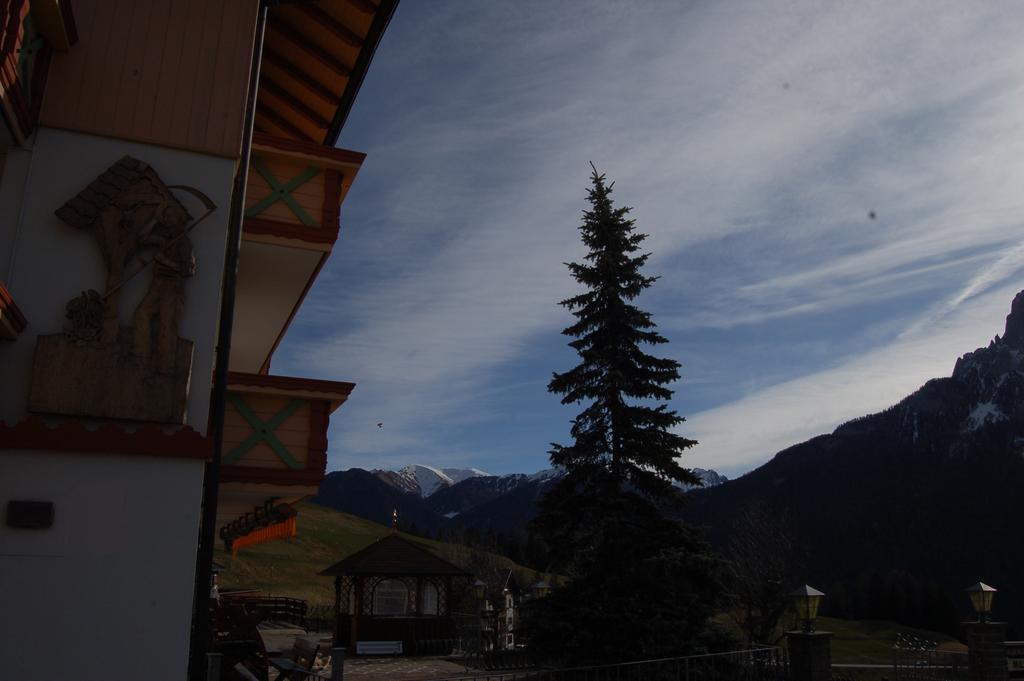 Hotel Millefiori Vigo di Fassa Chambre photo